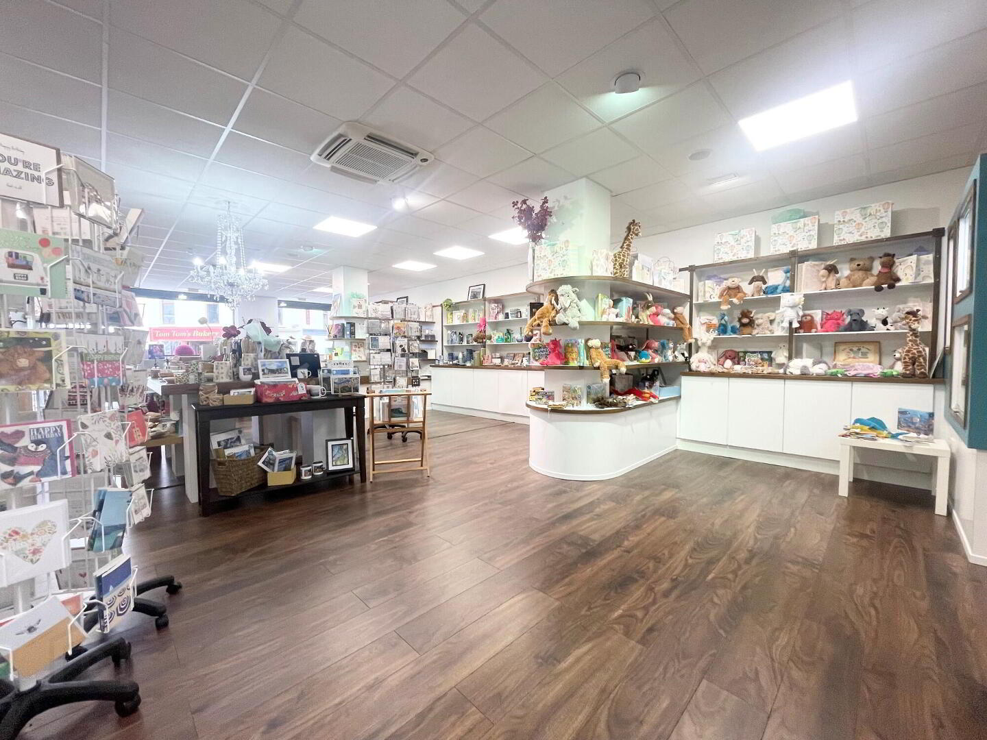 Memento, 4 Causeway Street 6 of 11
