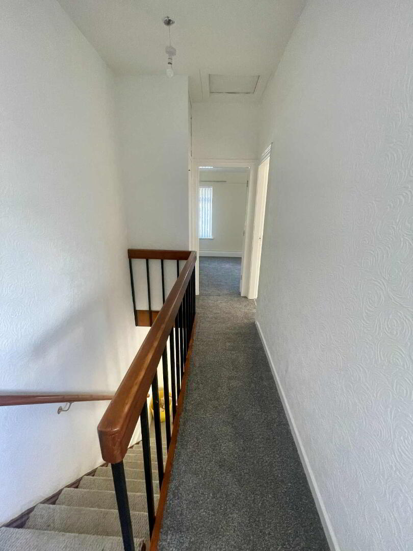 15 Iona Terrace 7 of 13