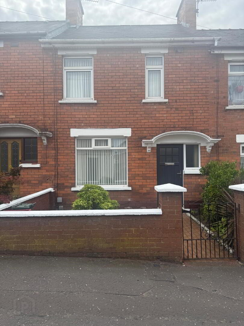 19 Pims Avenue 1 of 11
