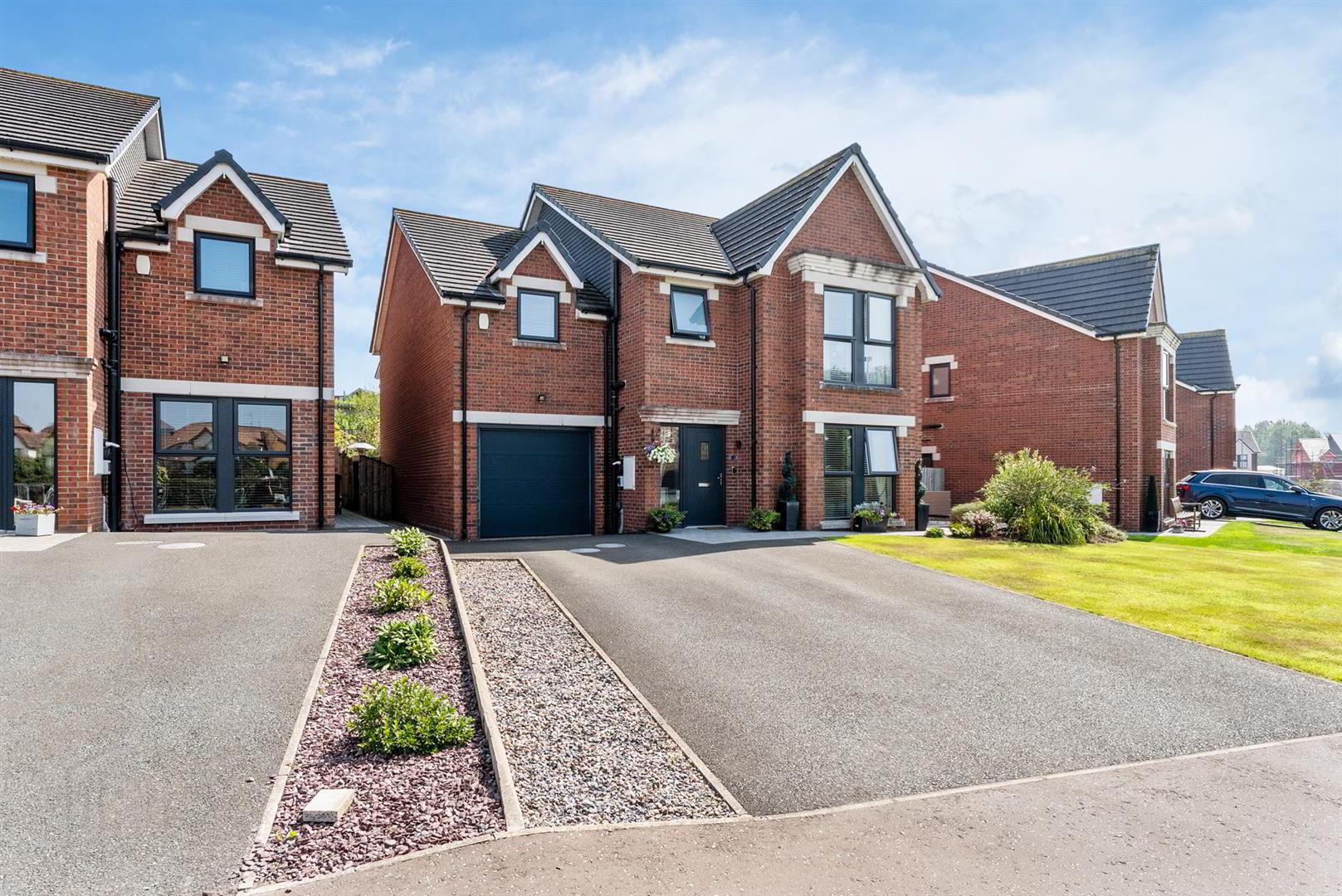 49 Baronsgrange Park 1 of 38