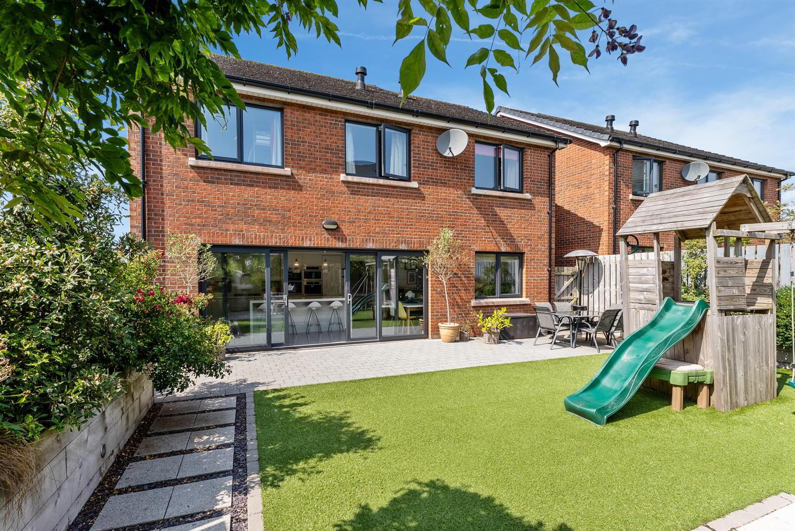 49 Baronsgrange Park 37 of 38