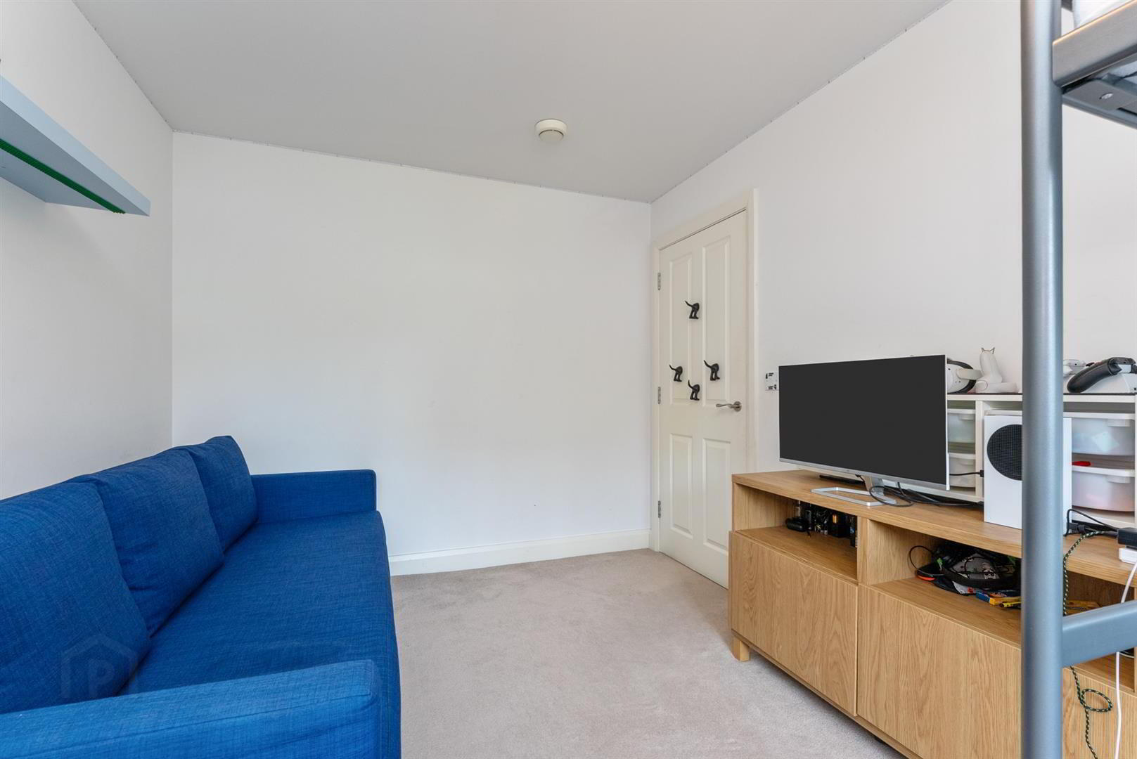49 Baronsgrange Park 27 of 38