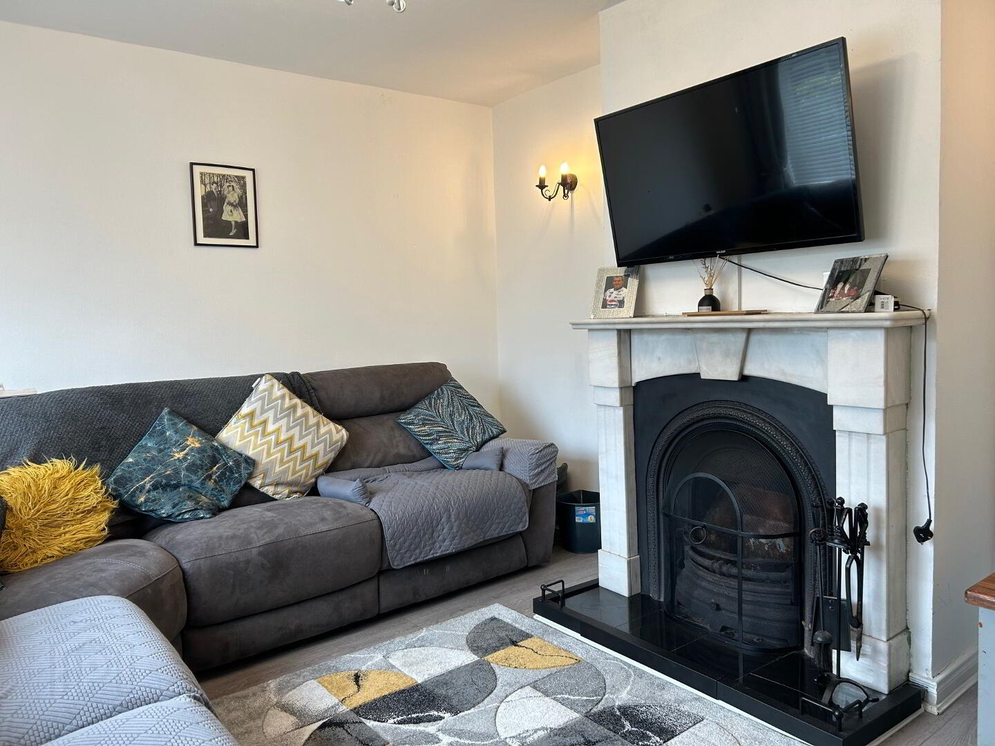 17 Killymoon Street 2 of 24
