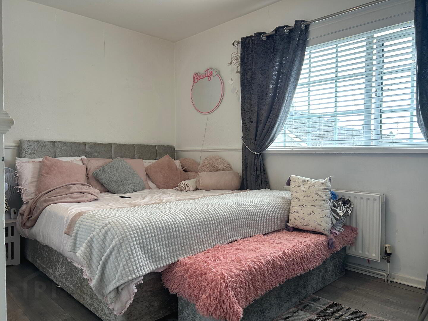 17 Killymoon Street 6 of 24