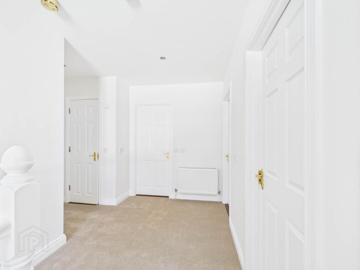 27 Bridgefield Manor 23 of 44