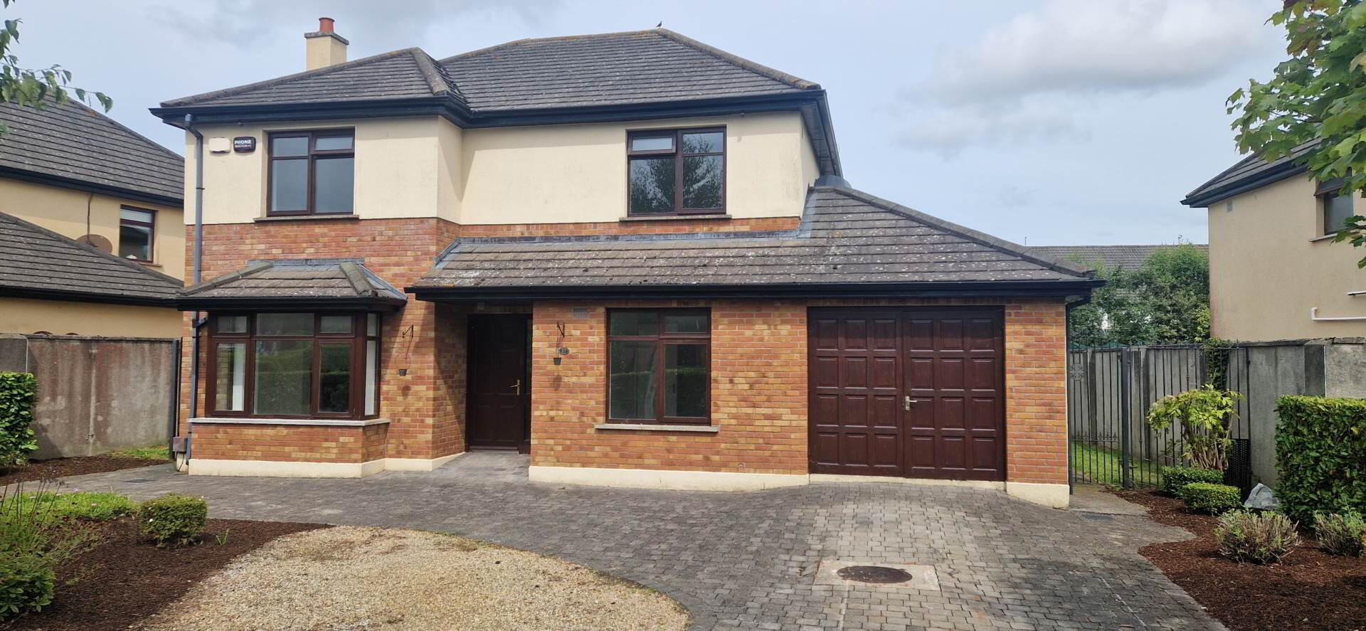 27 Bridgefield Manor 43 of 44