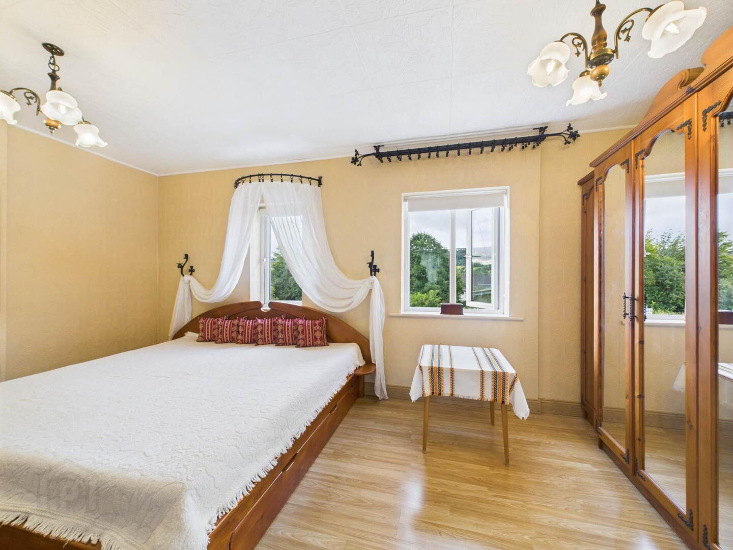 30 Saint Johns Terrace 7 of 16