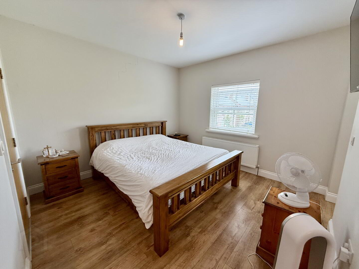 36 Limestone Square, Rock Road 24 of 40