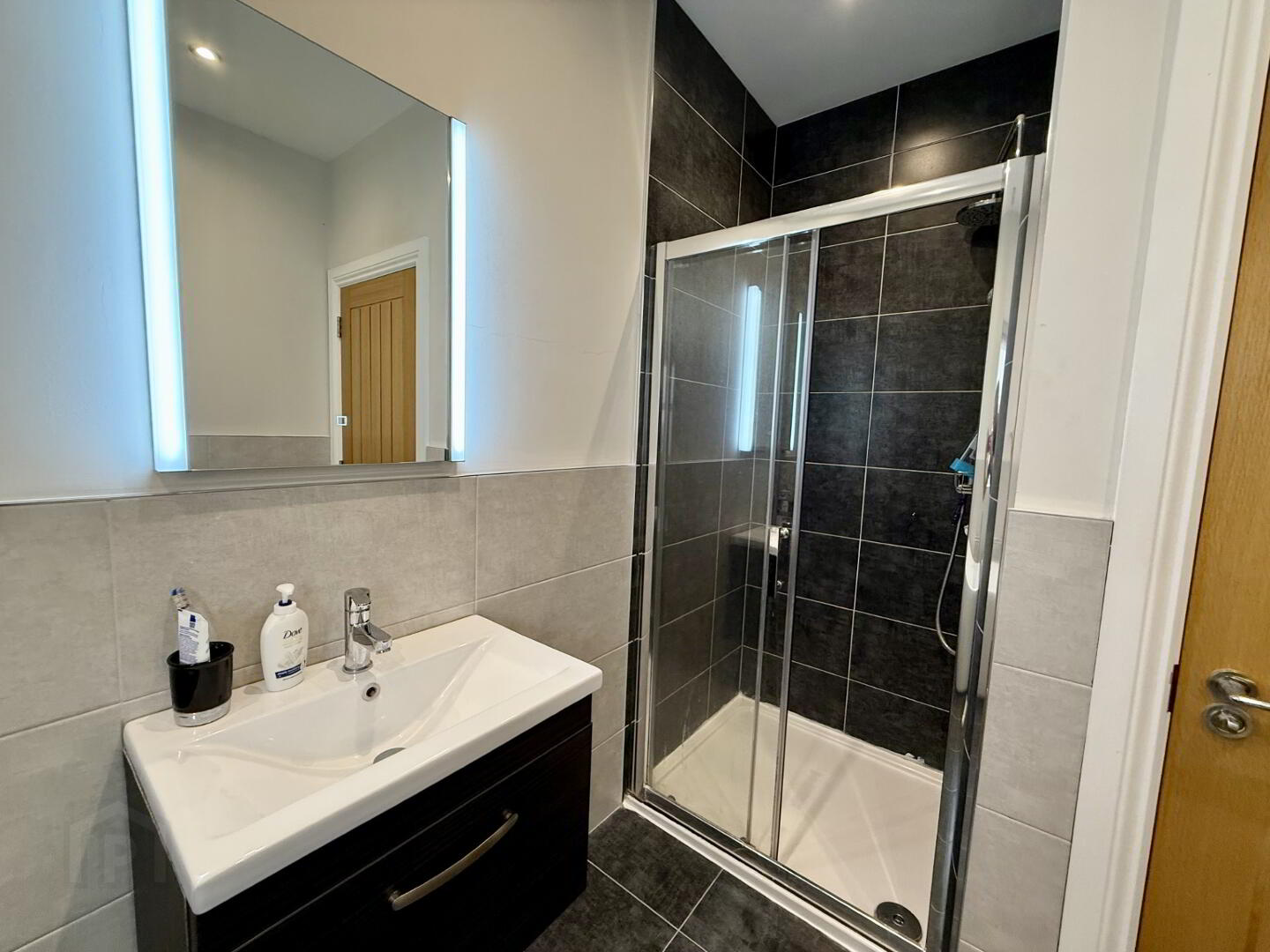 36 Limestone Square, Rock Road 37 of 40