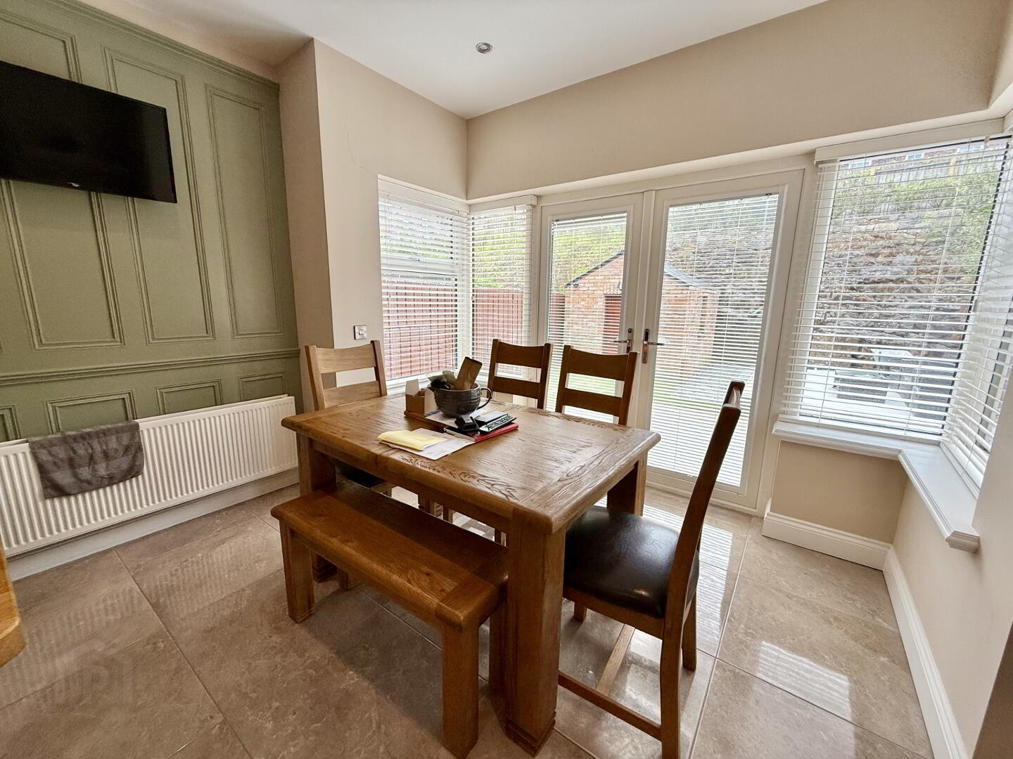 36 Limestone Square, Rock Road 19 of 40