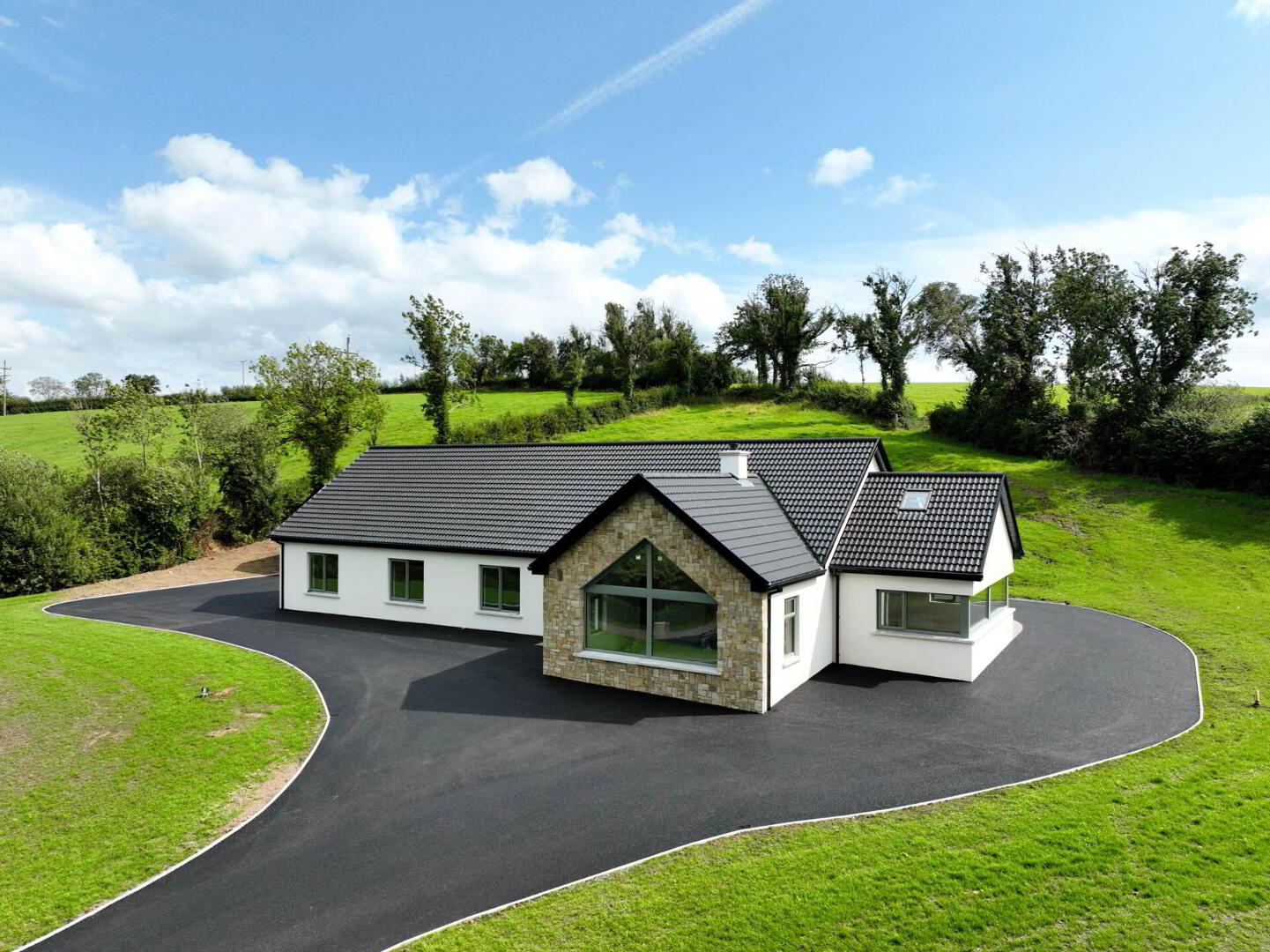 Oakfield Lodge 3 of 12