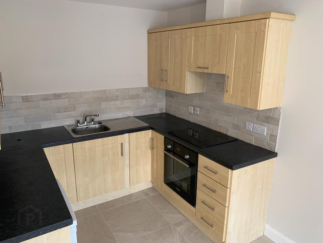 111 College Court Central 3 of 6
