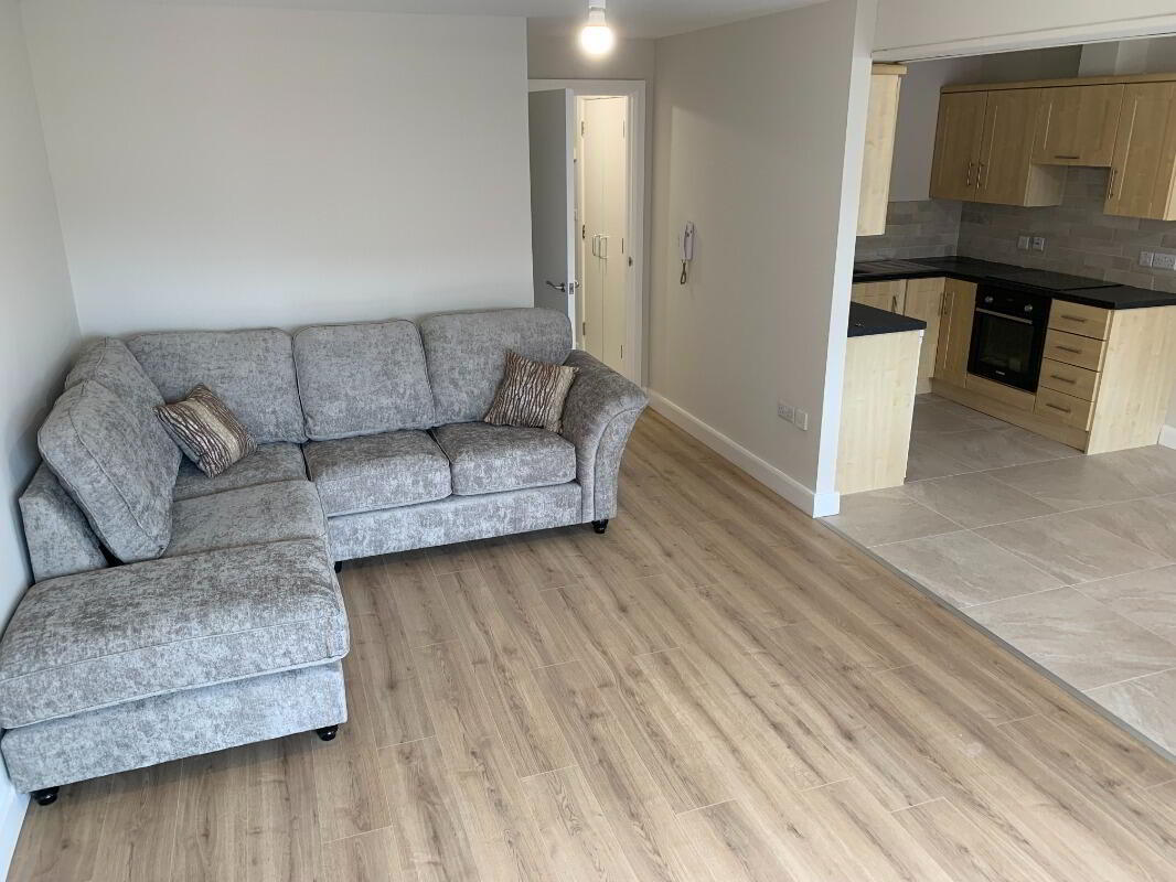 111 College Court Central 2 of 6