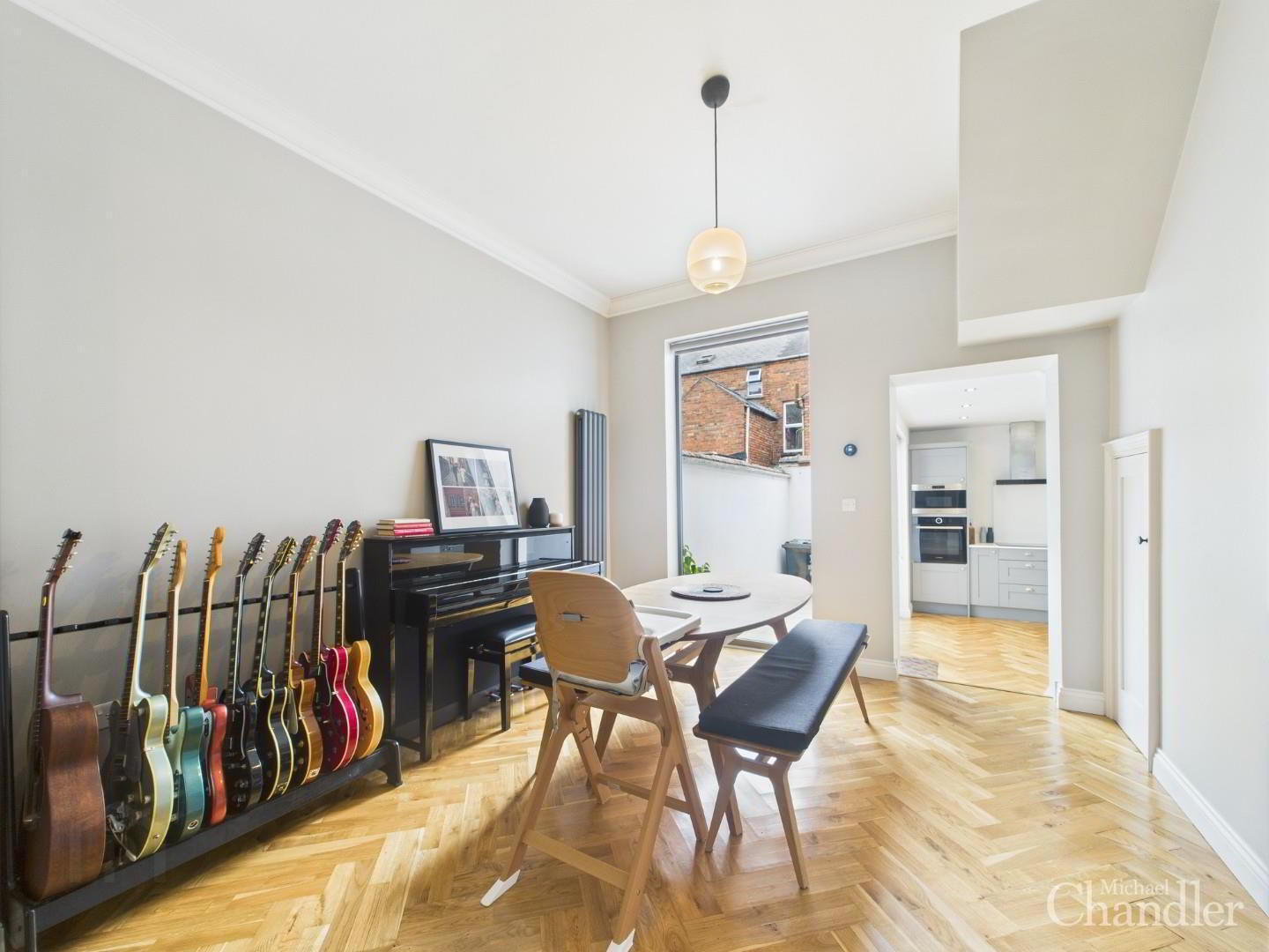 32 Deramore Avenue 6 of 18