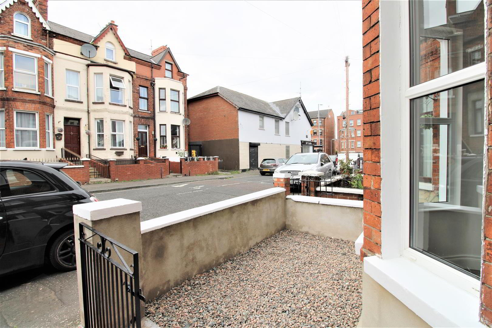 6 Clifton Crescent 20 of 20