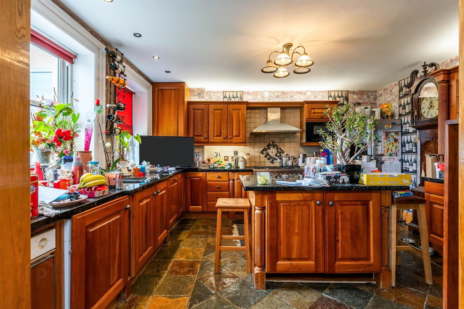 Apt 10 Crawford House, Old Windmill Road 7 of 14