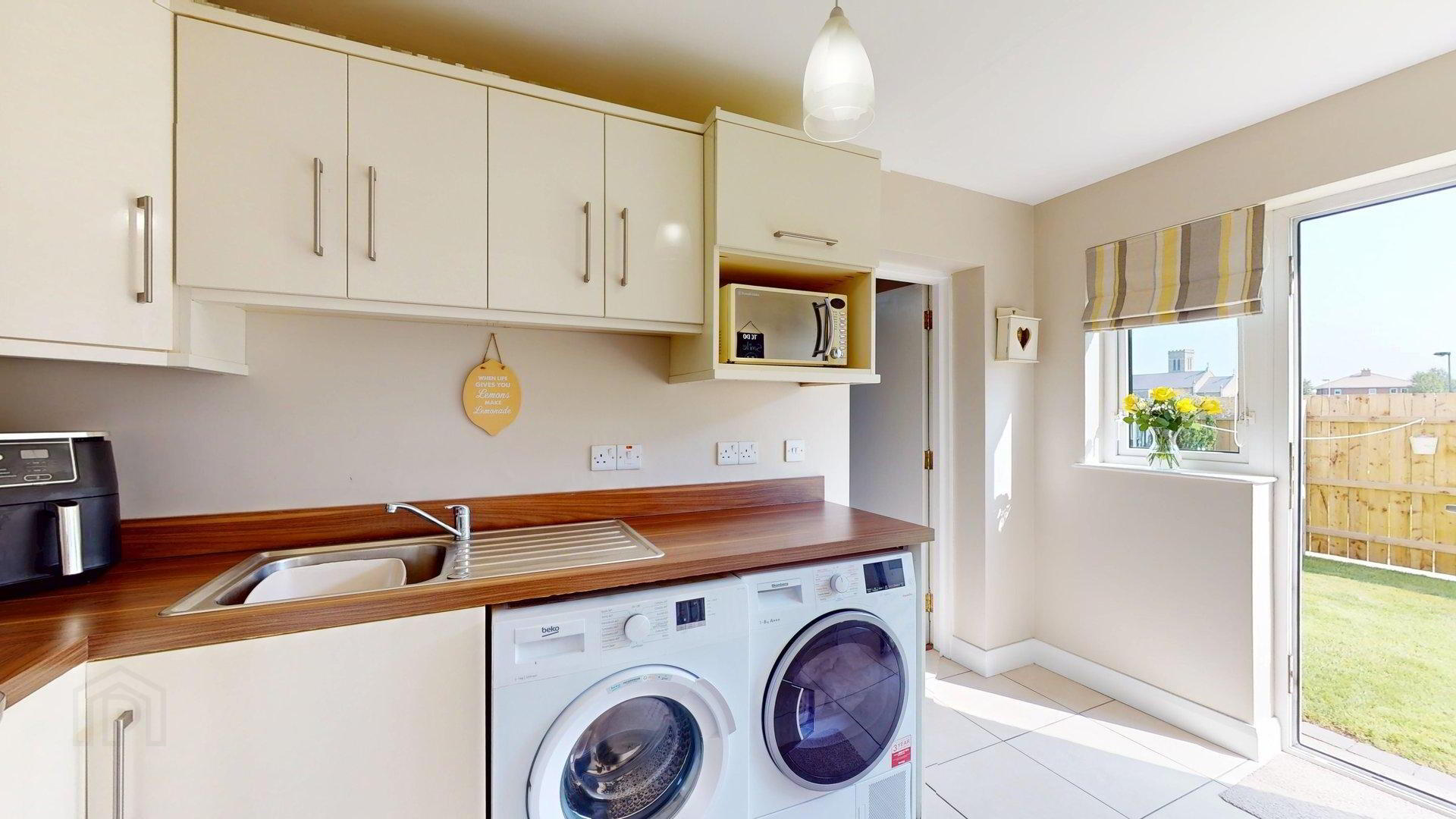 94 Roemill Road 10 of 21