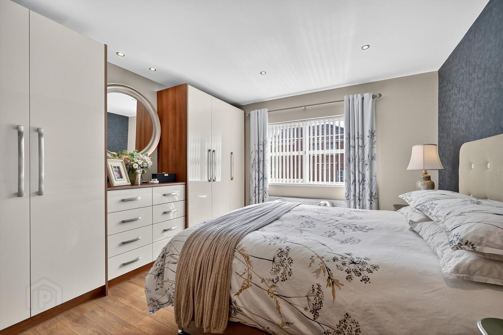 4 Windsor Hill 19 of 30