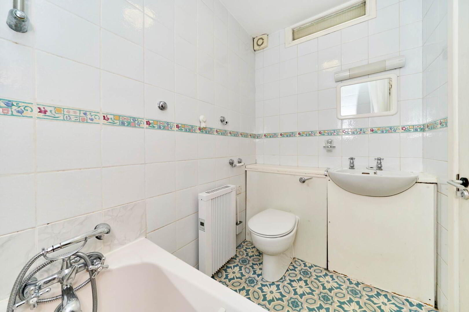 Apartment 4 Metges Lane 16 of 22