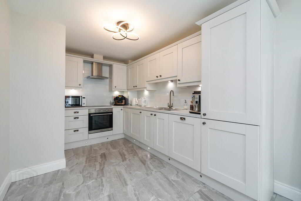 3 Ebrington Hall, 149 Upper Newtownards Road 8 of 21