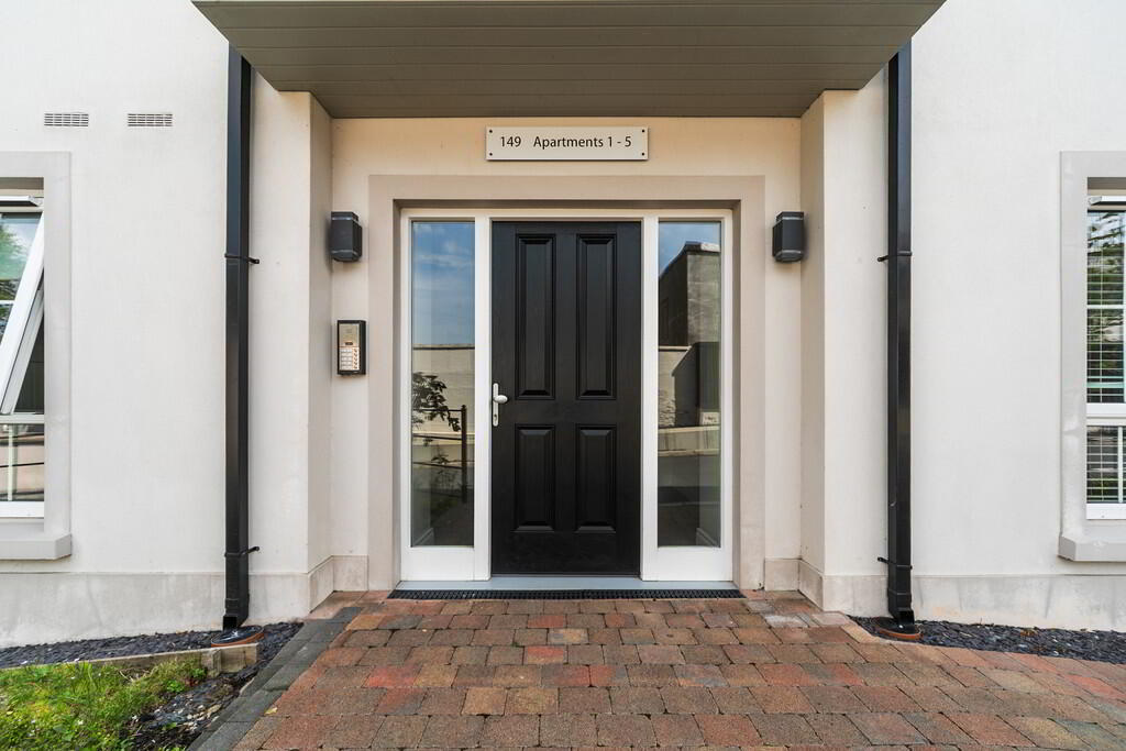 3 Ebrington Hall, 149 Upper Newtownards Road 2 of 21
