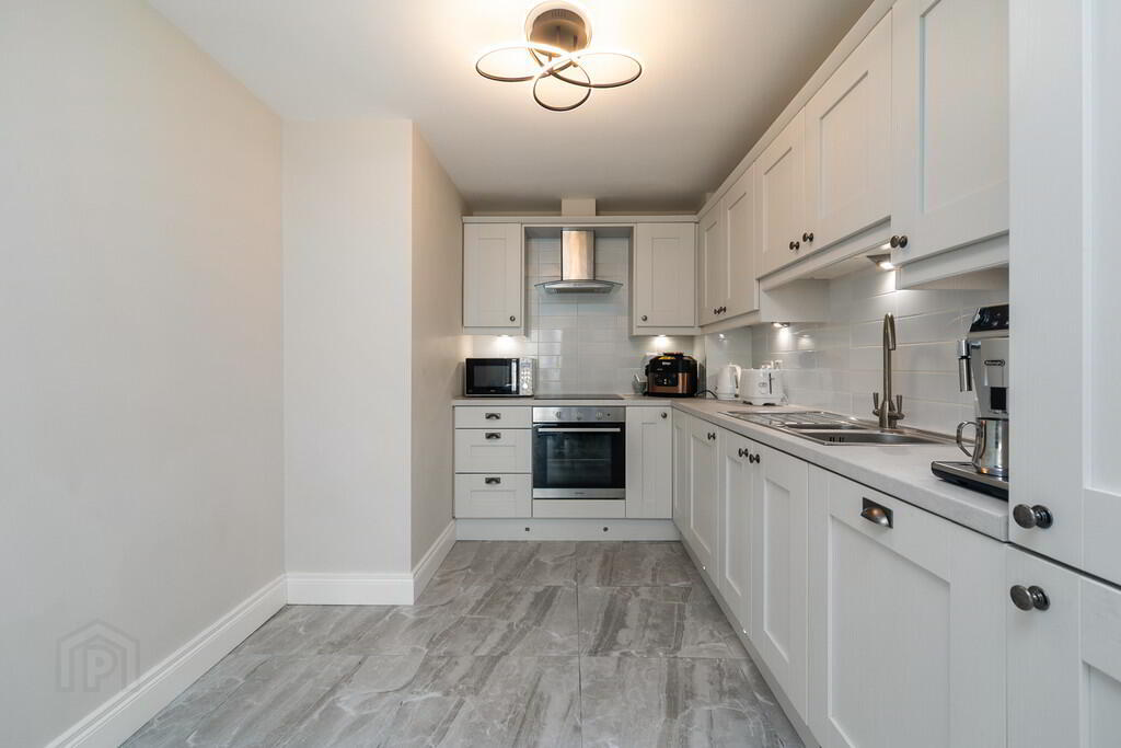 3 Ebrington Hall, 149 Upper Newtownards Road 7 of 21