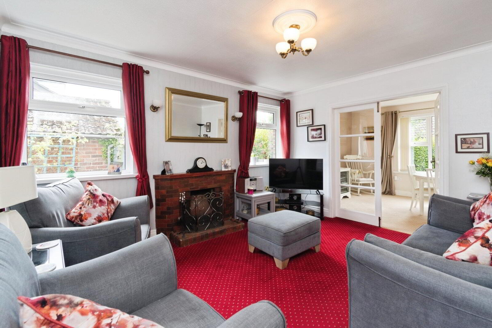 10 Glen Road 4 of 22