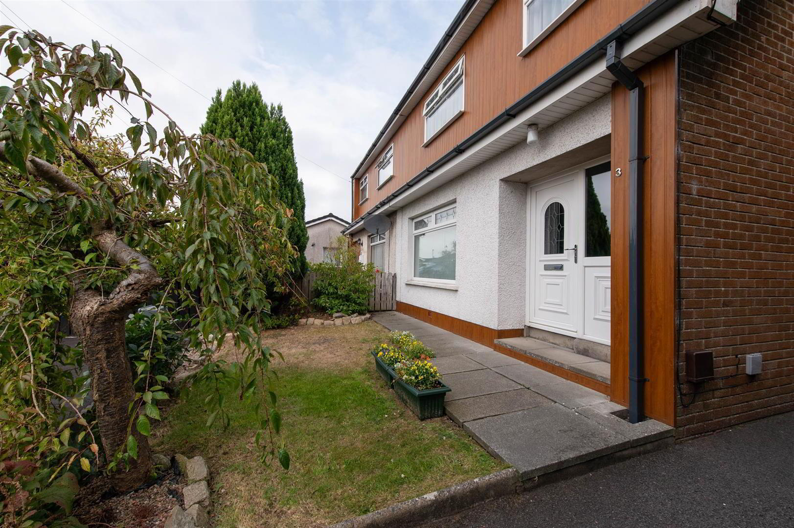 3 Moyra Close 25 of 36