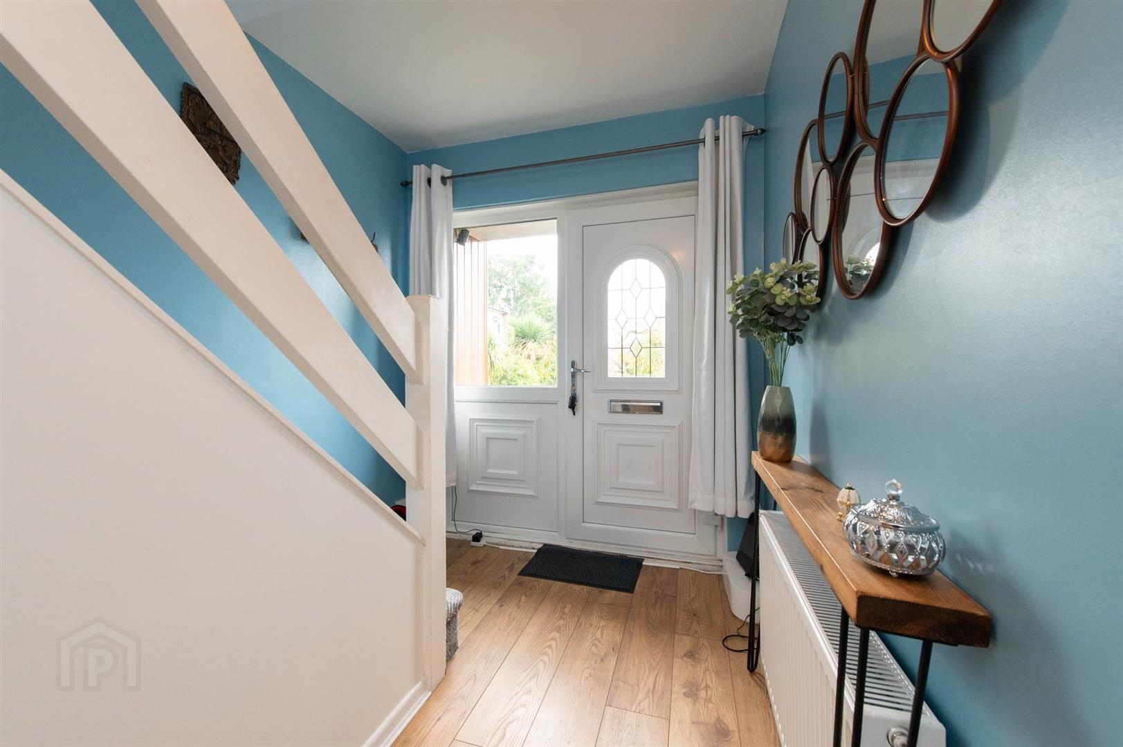 3 Moyra Close 8 of 36