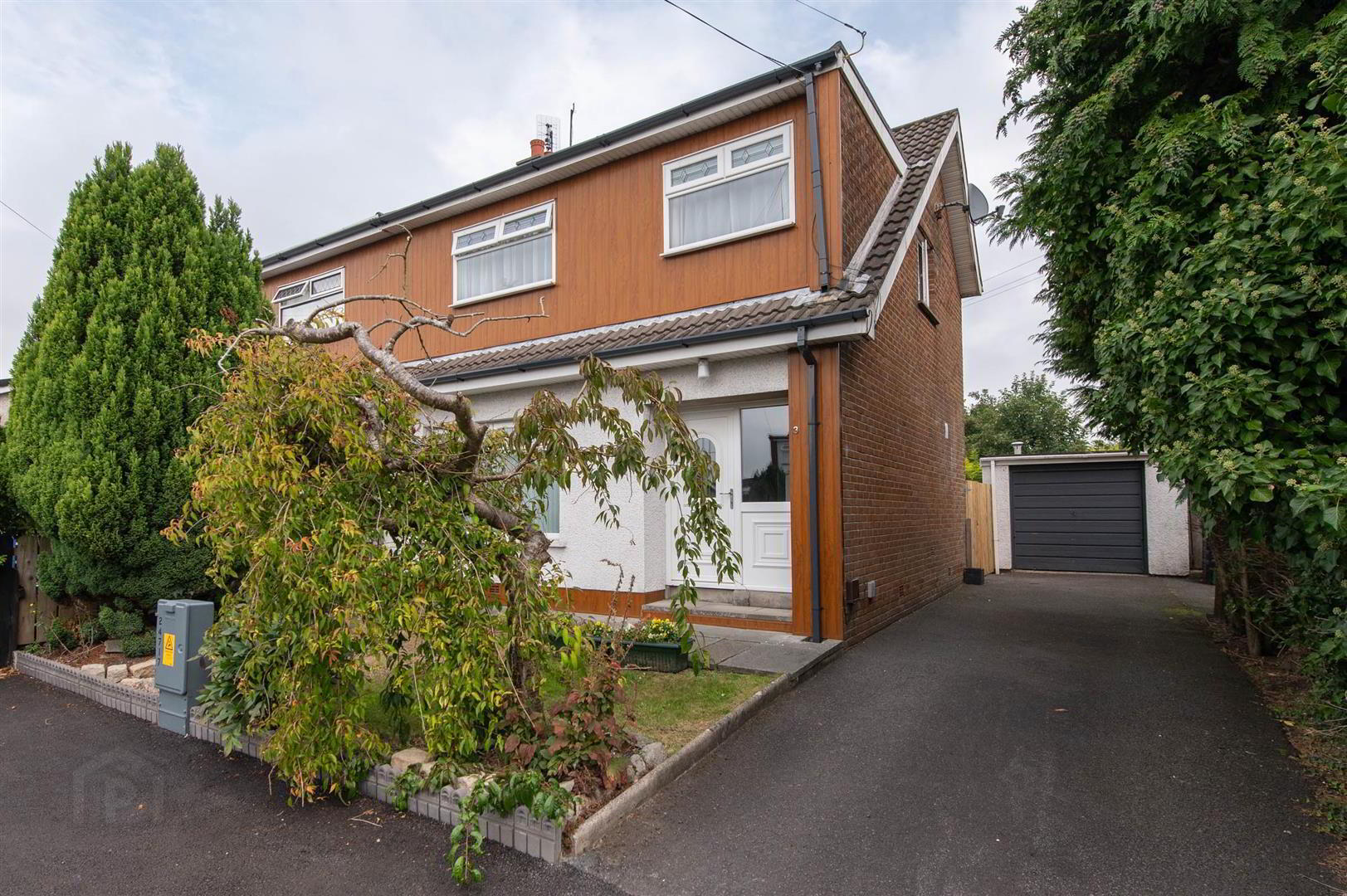 3 Moyra Close 24 of 36