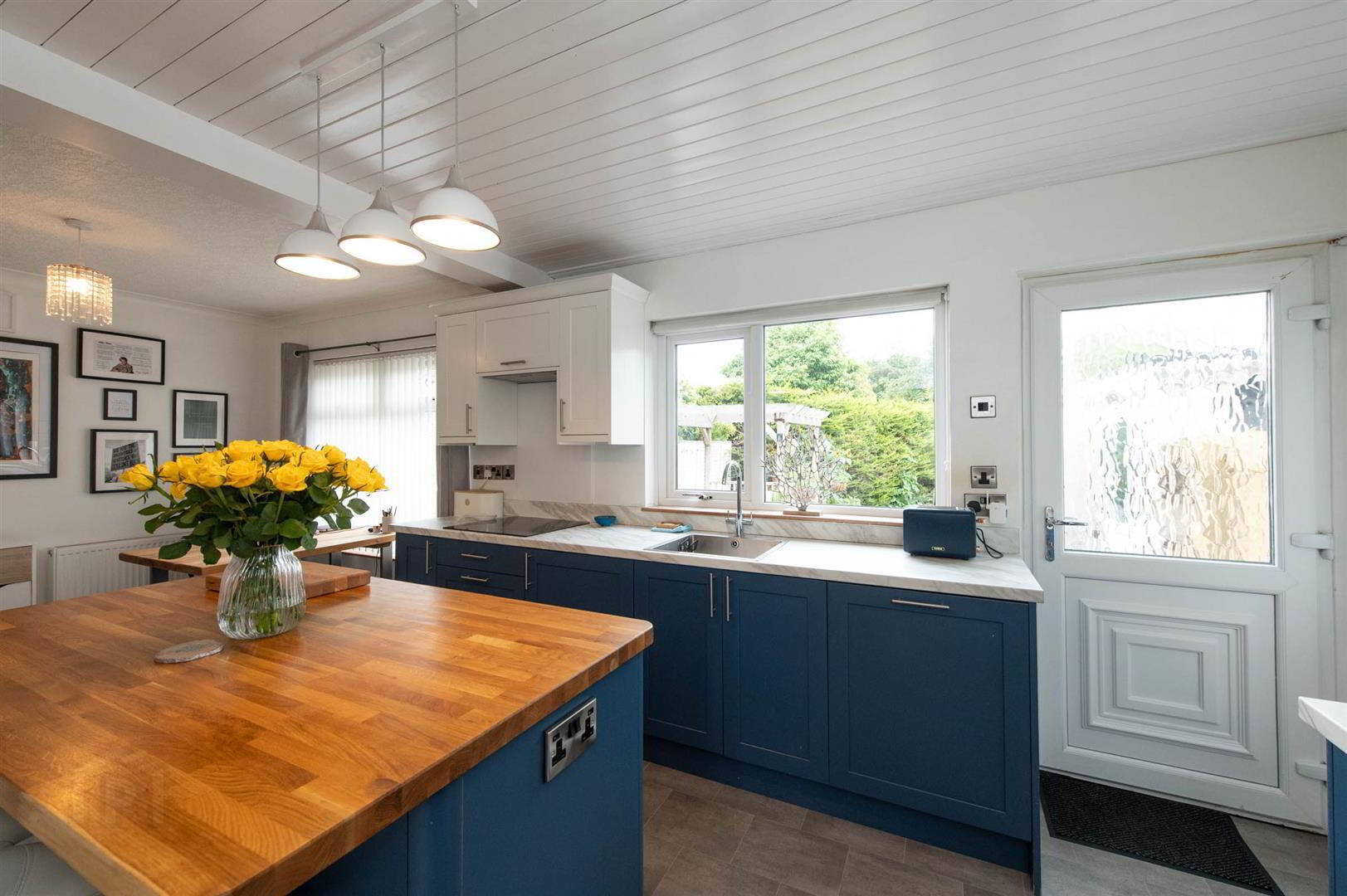 3 Moyra Close 13 of 36