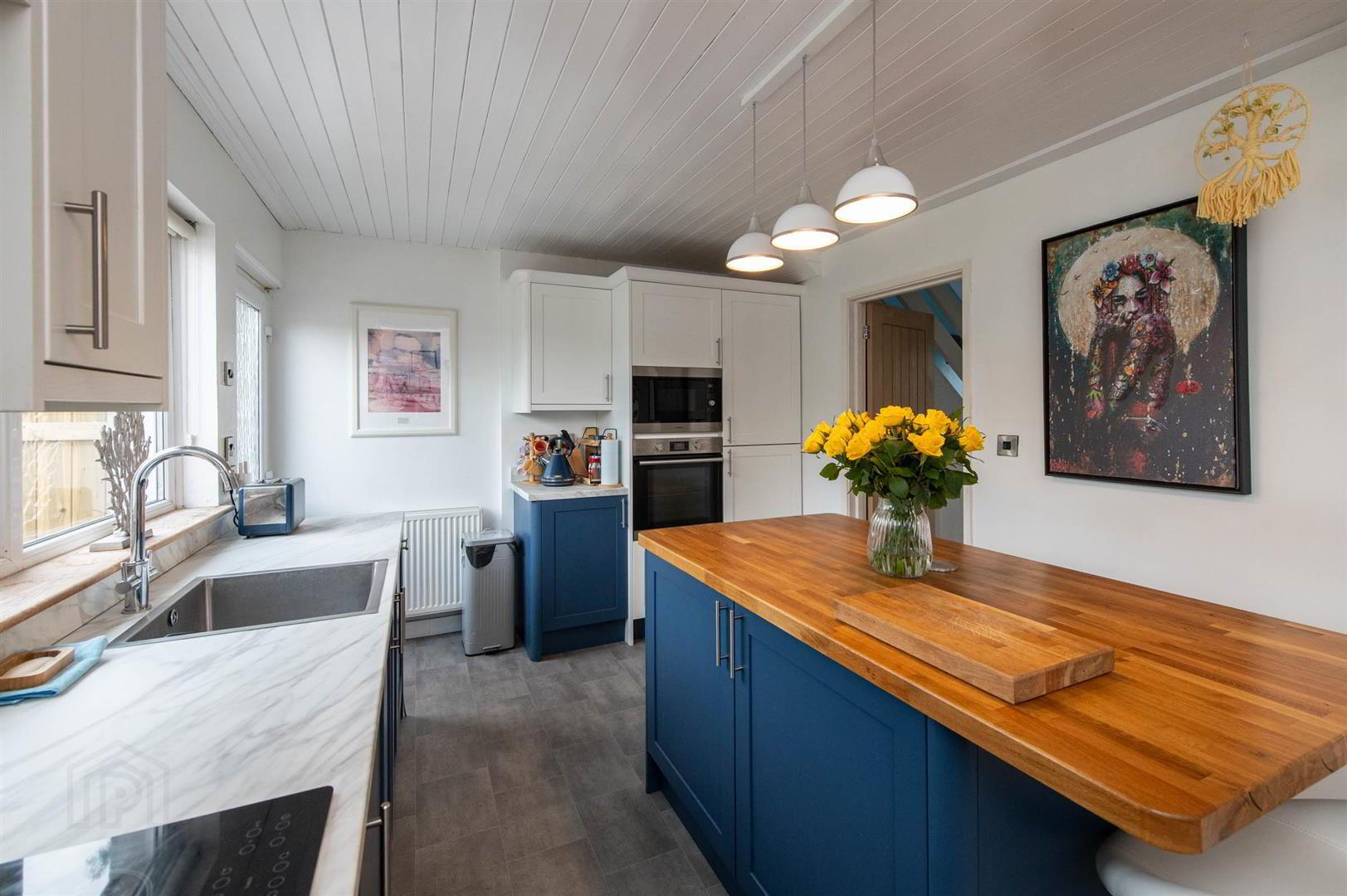3 Moyra Close 12 of 36