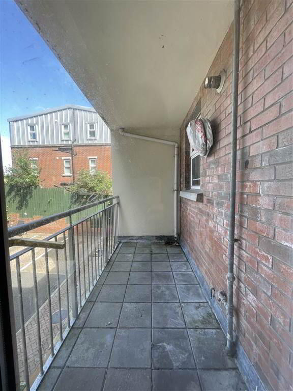 Apartment 7 157 Glen Road 5 of 5