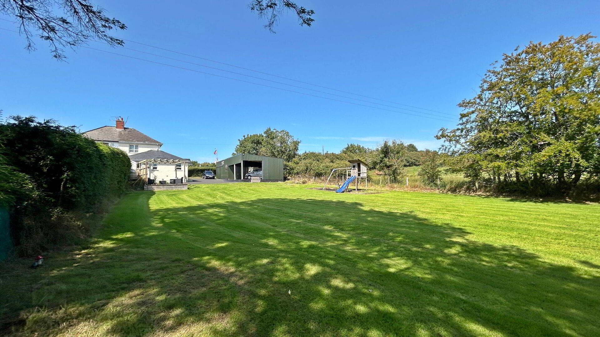 89 Cloyfin Road 2 of 28