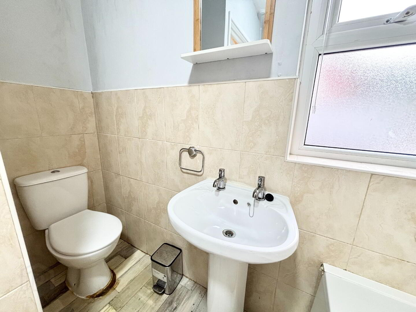 1 Clarence Street 13 of 23