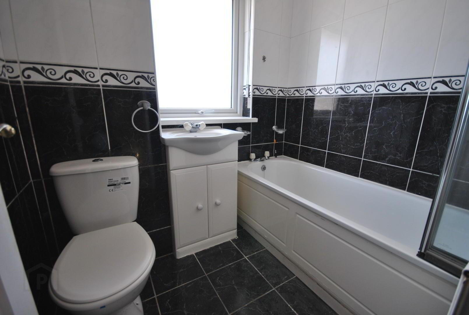 105 Blenheim Drive 3 of 6