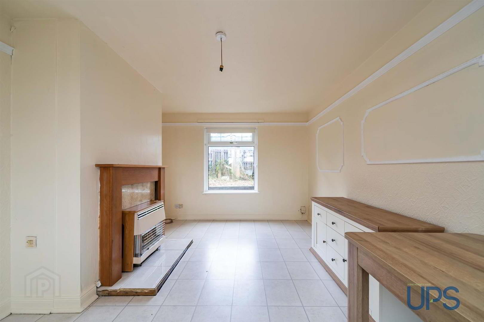 18 Woodside View 2 of 24