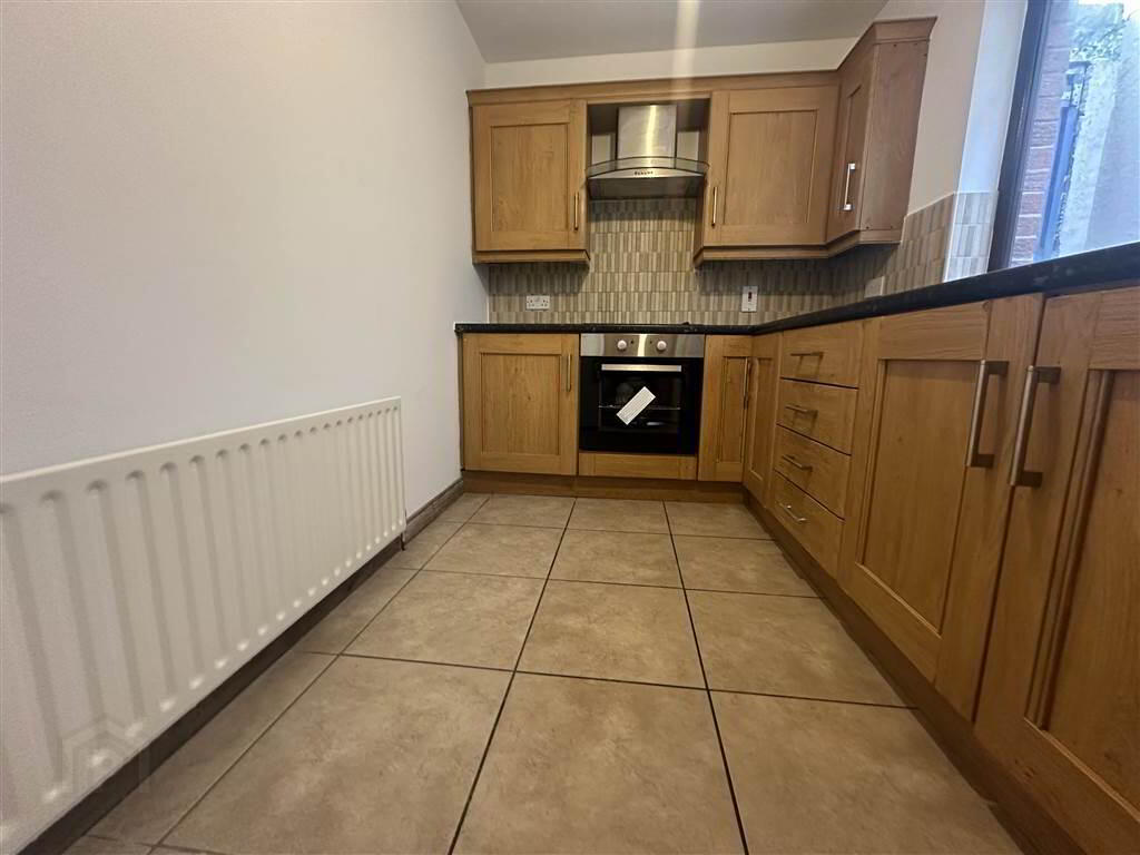 9 Clondara Street 4 of 9