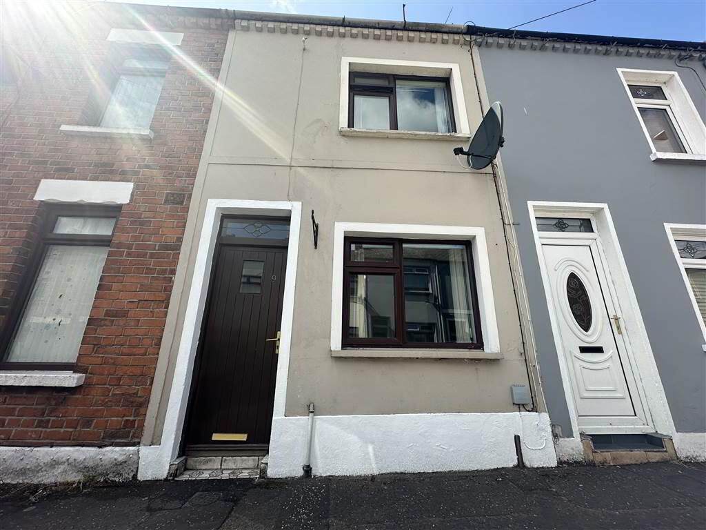 9 Clondara Street 2 of 9