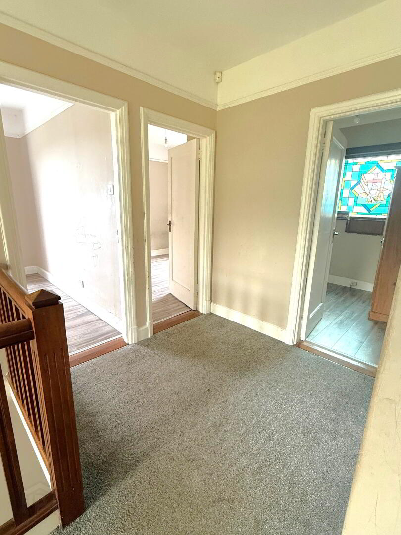 300 Drumsurn Road 8 of 18