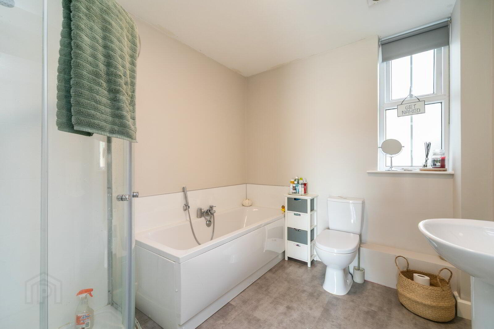 Apartment 1 49 Ayrshire Road 10 of 12