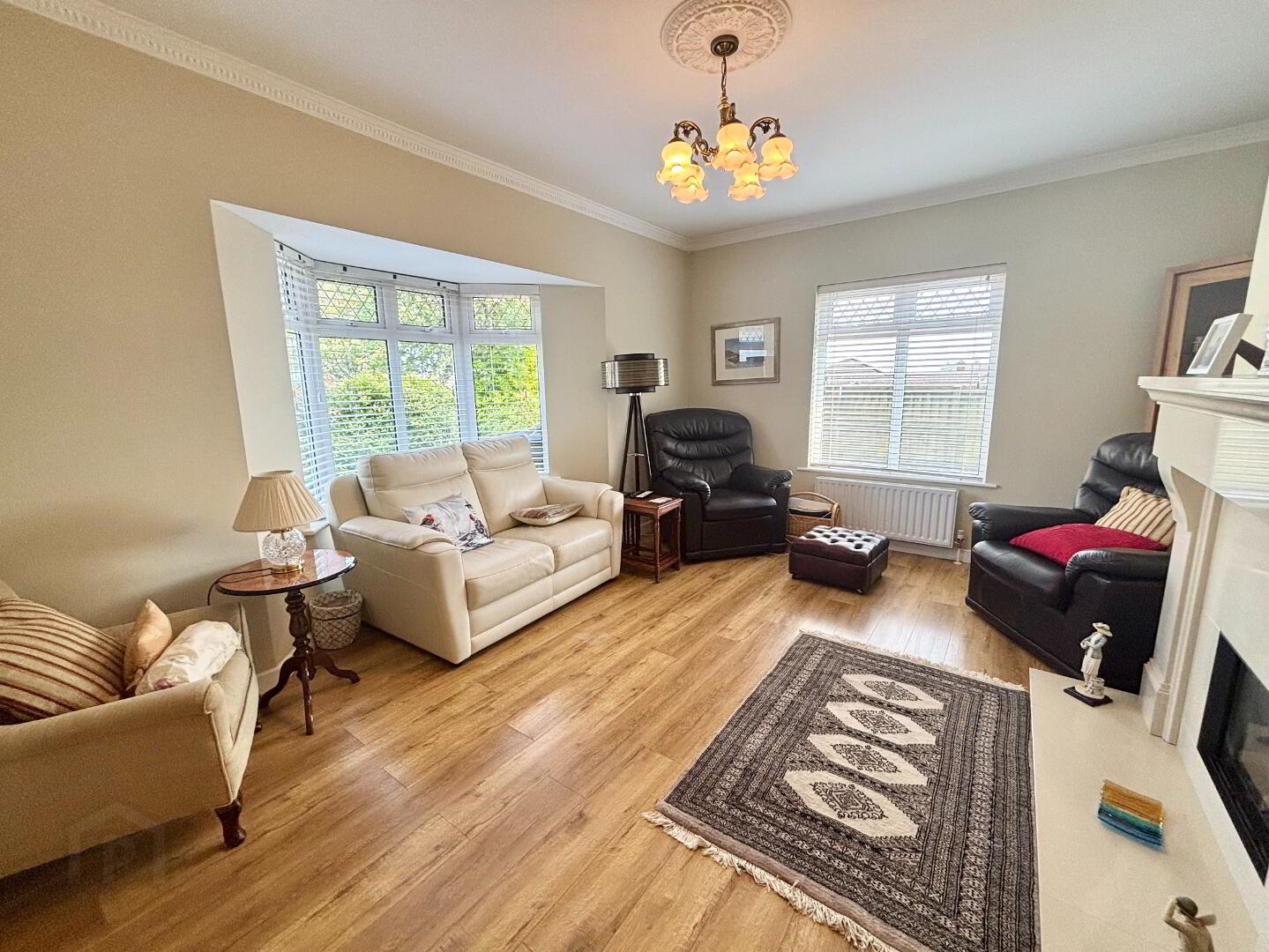 16 Grove Manor 6 of 23