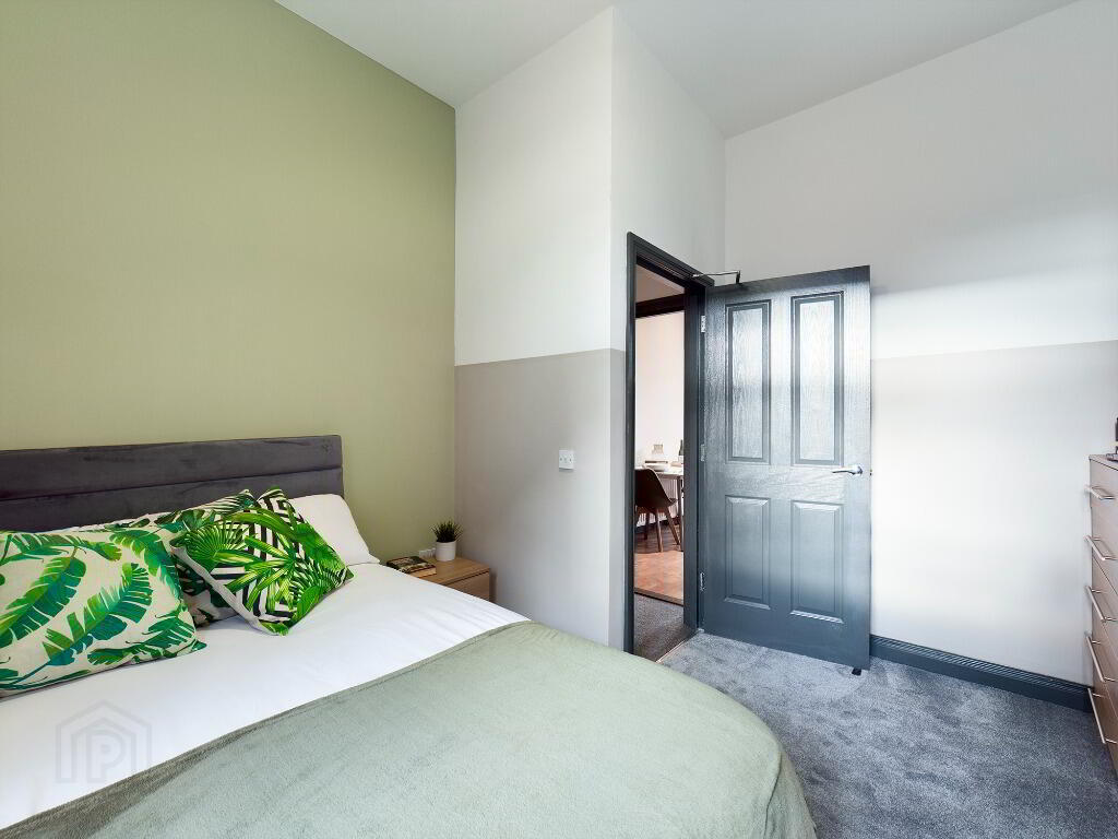 3.1 Eglantine Avenue 10 of 17
