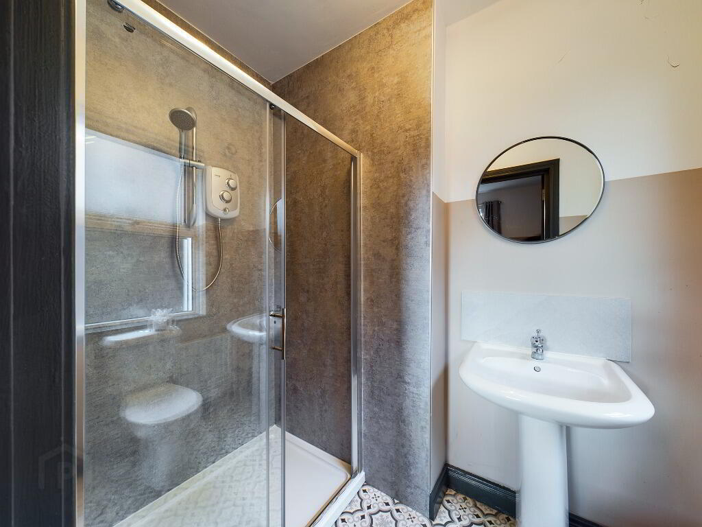 3.1 Eglantine Avenue 17 of 17