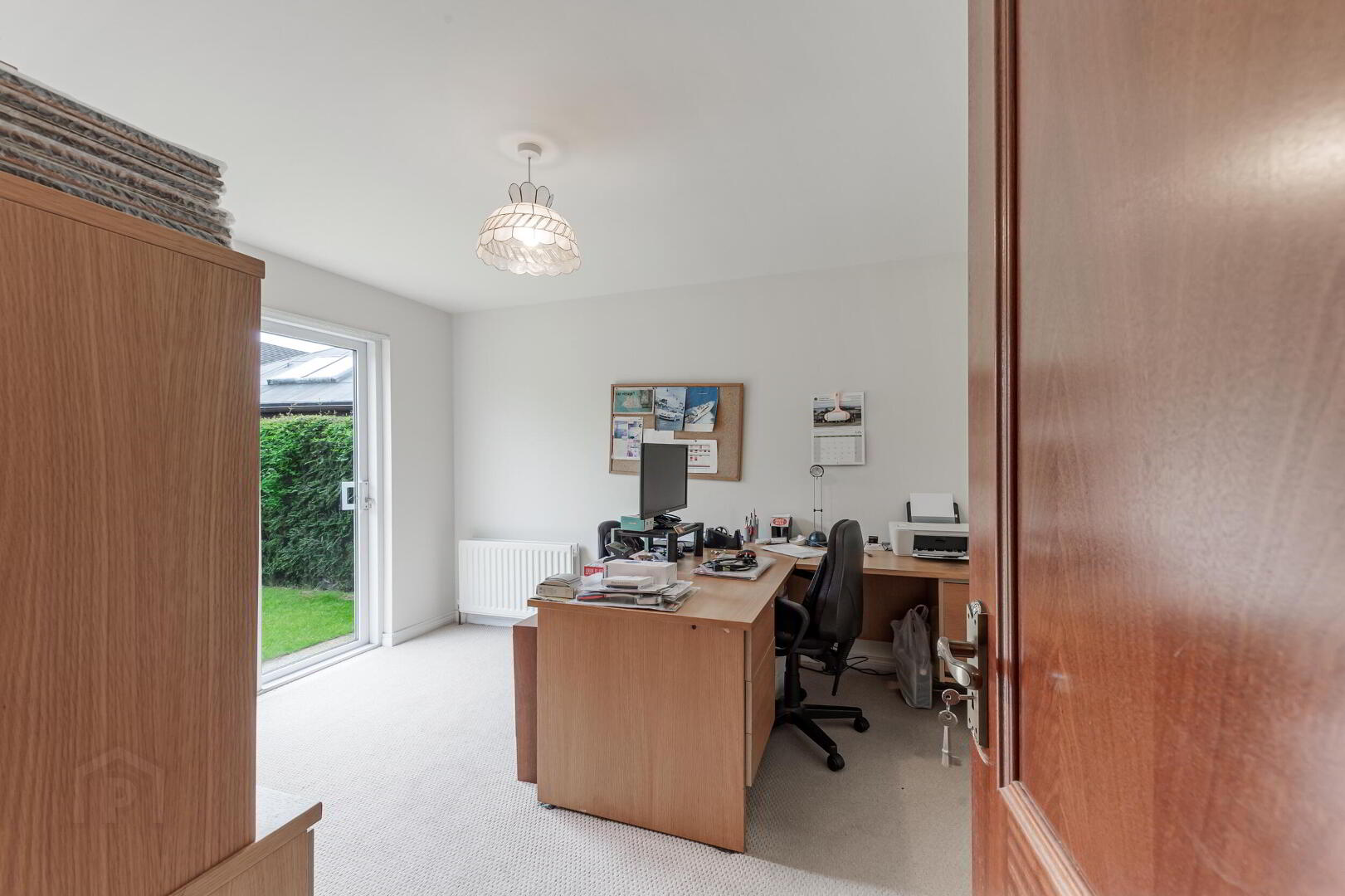 2 Moorfield Gardens 38 of 48