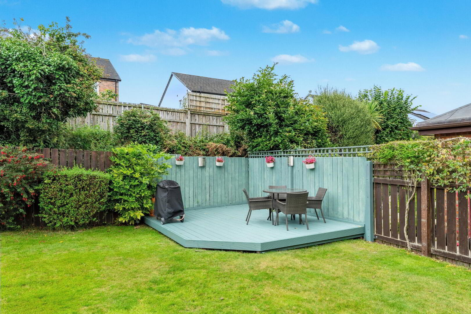 2 Moorfield Gardens 44 of 48