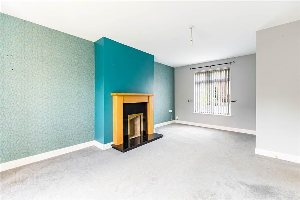 4 Iveagh Manor 9 of 24