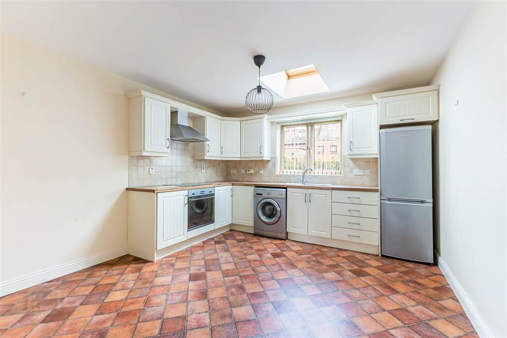 4 Iveagh Manor 11 of 24