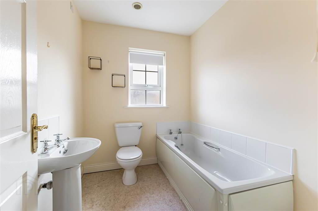 4 Iveagh Manor 20 of 24