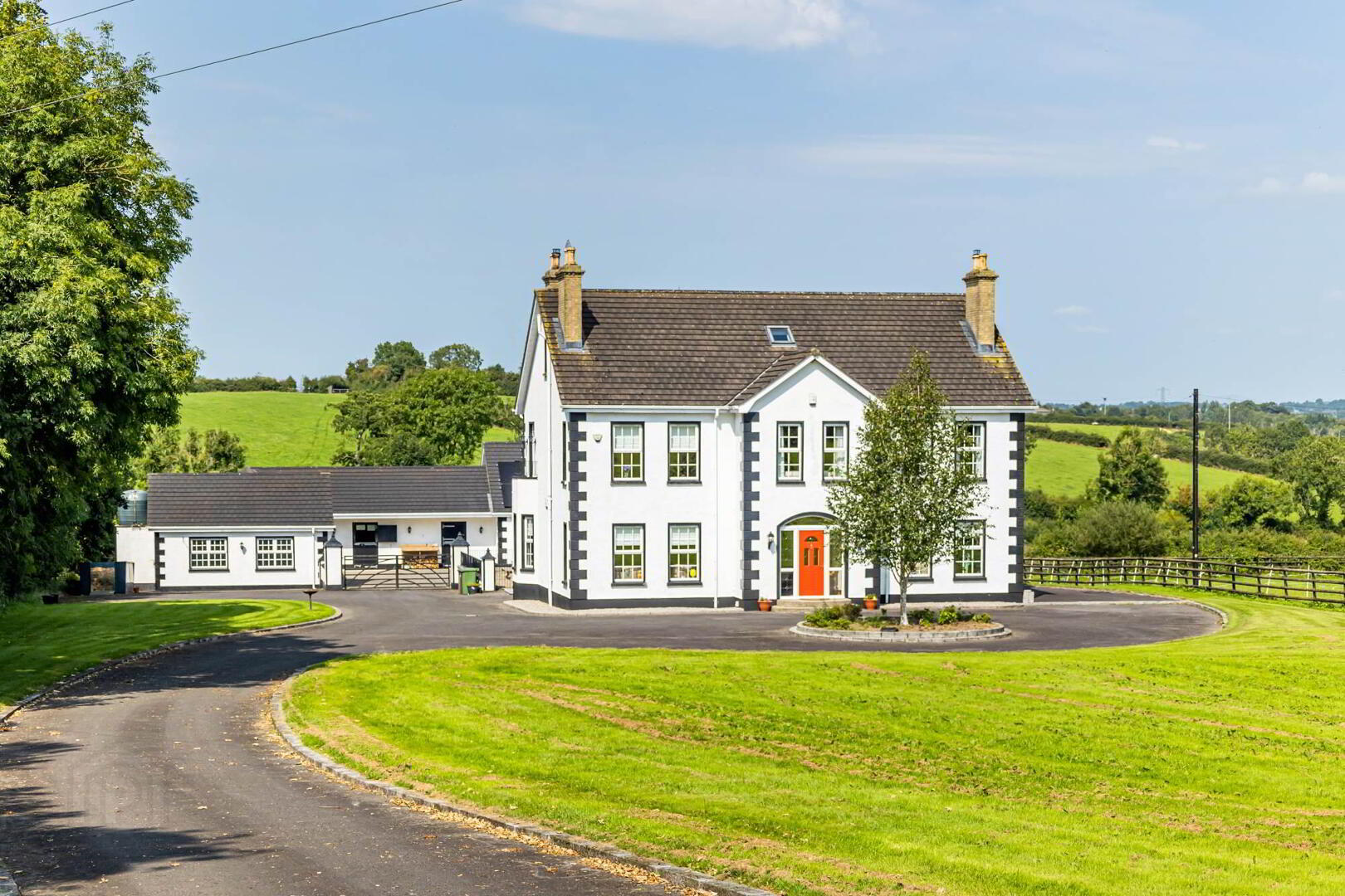 "The Oaks", 23 Oakhill Road 1 of 45
